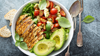july_grilled_chicken_salad