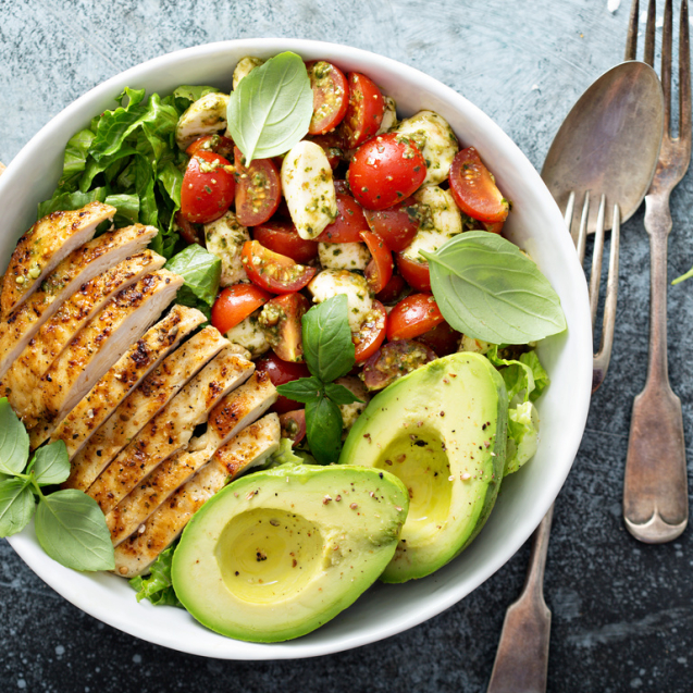 july_grilled_chicken_salad