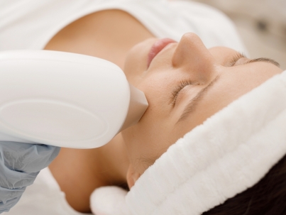 woman with ipl light on face